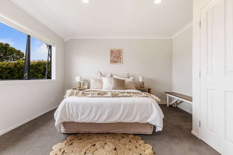 7 Landmark Drive Te Atatu Peninsula_15