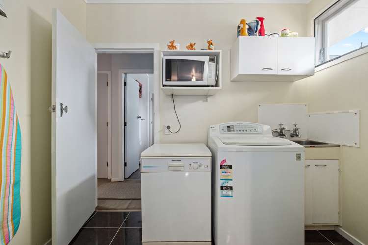 8 Wyatt Avenue Te Aroha_16