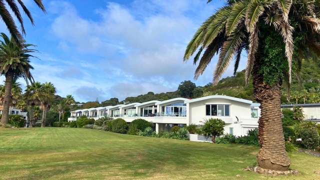 Beachside Living at Onetangi – 2-Bedroom Apartment
