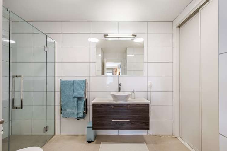 112 Panorama Heights Orewa_13