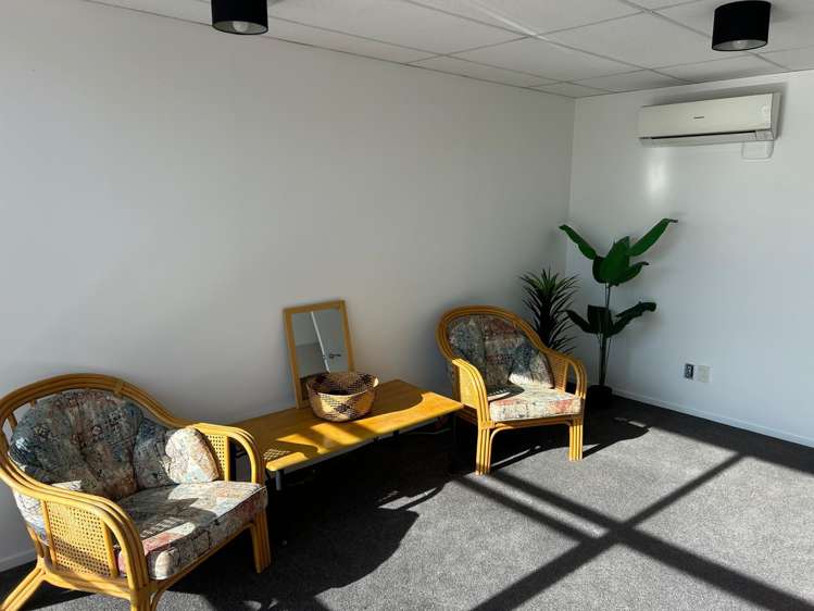 15/21 Railside Place Frankton_8
