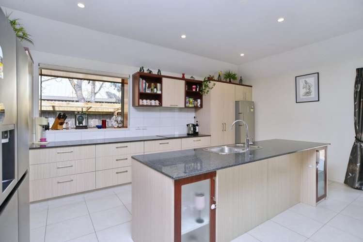 34 Oregon Place Burwood_7