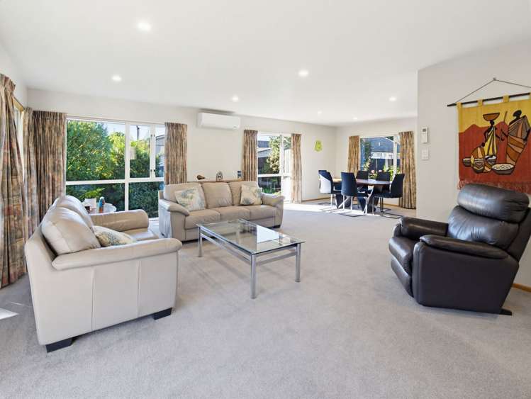 96A Warren Crescent_3