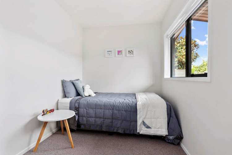 2/45 Turama Road Royal Oak_12