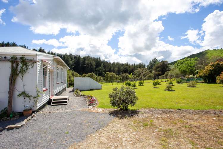 2669 State Highway 4 Mangamahu_13