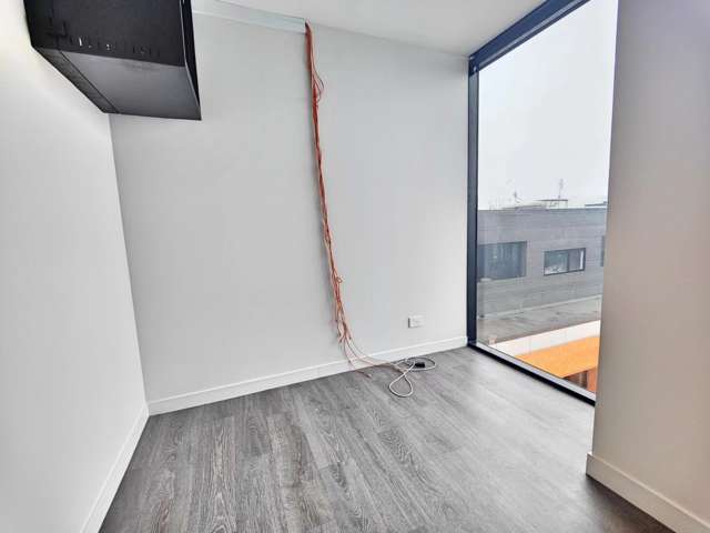 Loft 423/141-149 Newton Road Eden Terrace_3