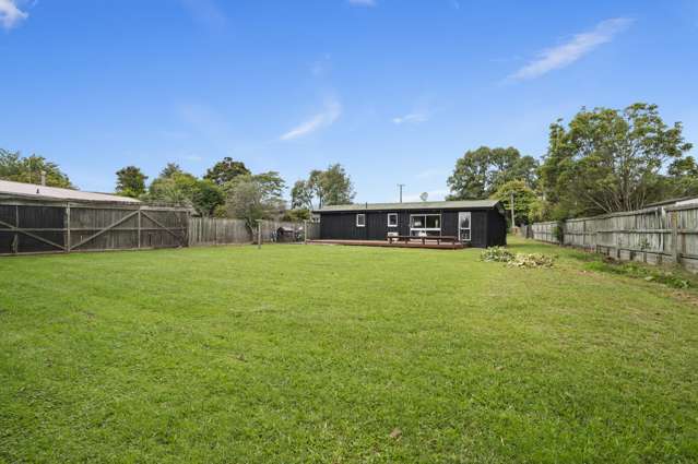 11 Farnworth Avenue Holdens Bay_1