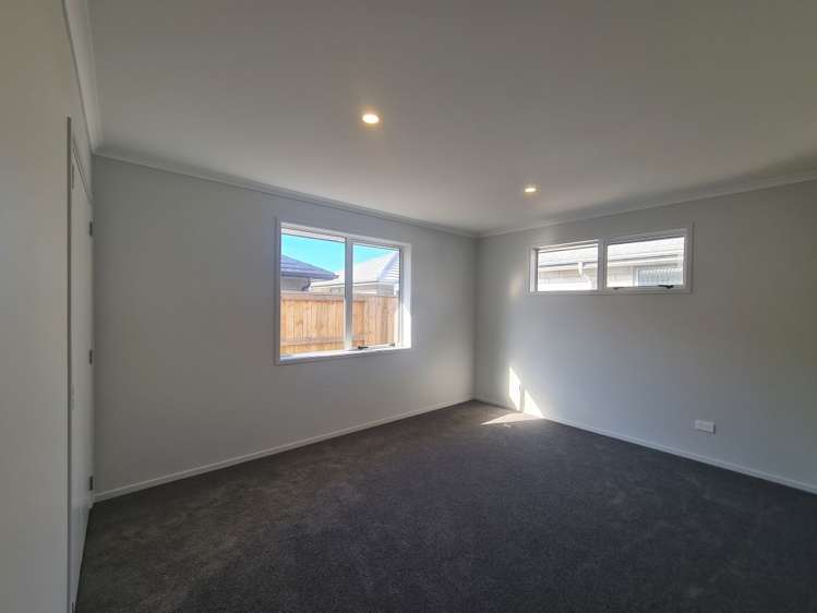 11 Lion Place 1131_6