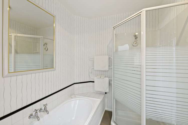 36 Farnswood Place Redwood_18