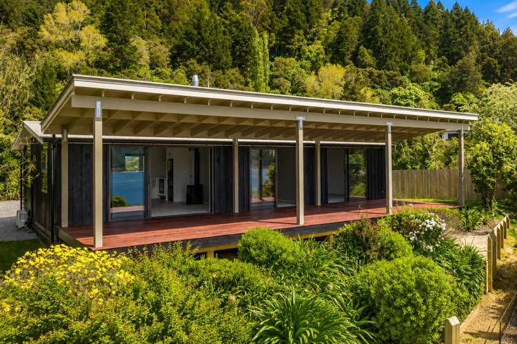 106 Main Road Havelock_1