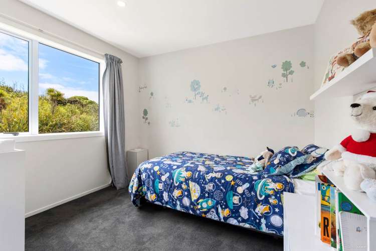 57 Maylee Crescent Gulf Harbour_10