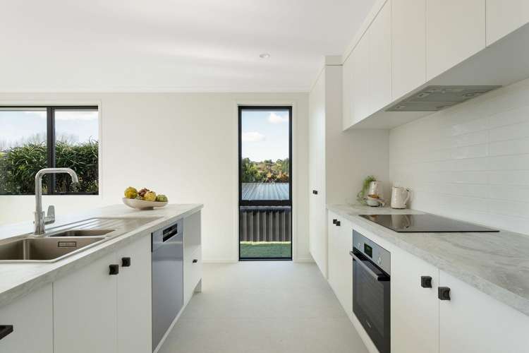 8 Christie Way Bethlehem_3