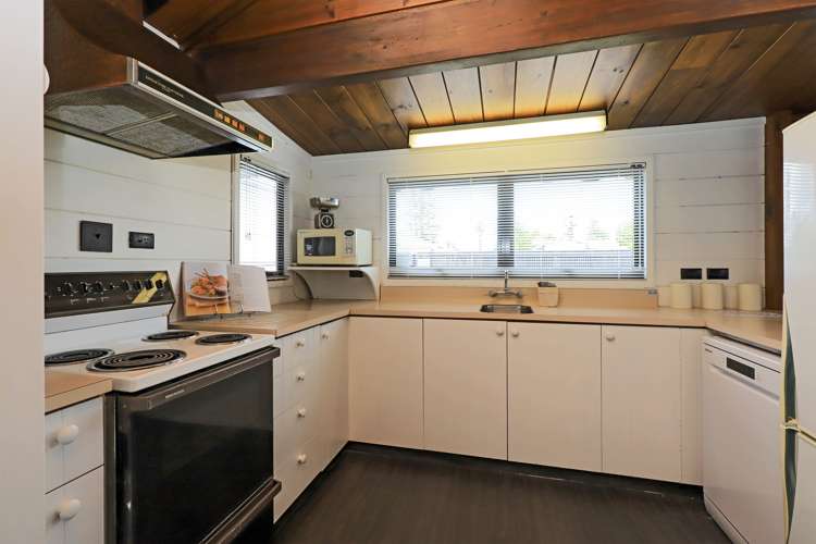 103 Ikanui Road Frimley_12