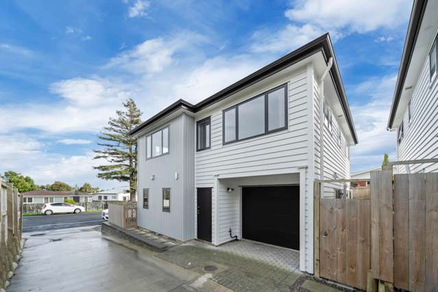 1/63 Maich Road Manurewa_2