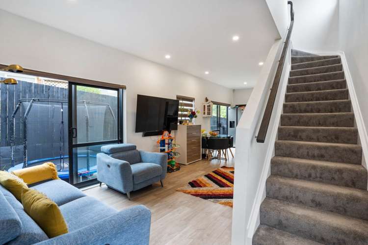 8b Edgar Pearce Place Howick_5