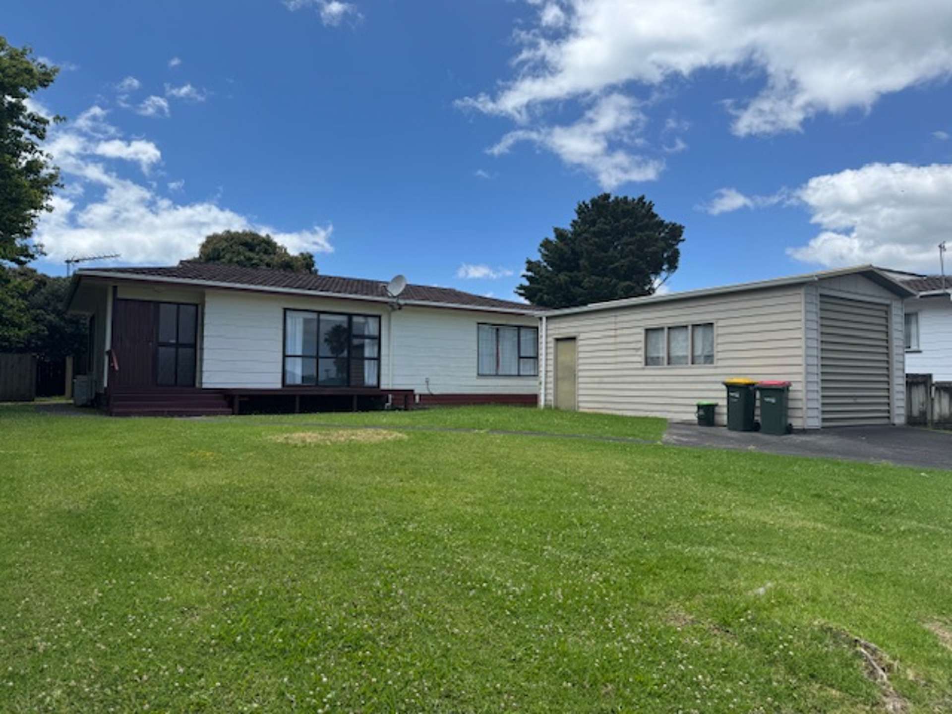 116 Beach Road Te Atatu Peninsula_0