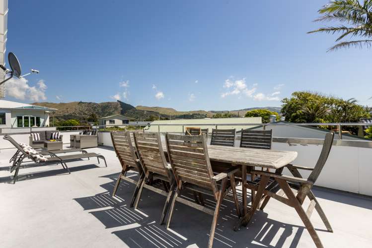 2/75 Harper Road Waimarama_16