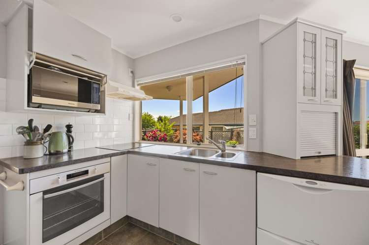 17 Kingsgate Avenue Havelock North_8