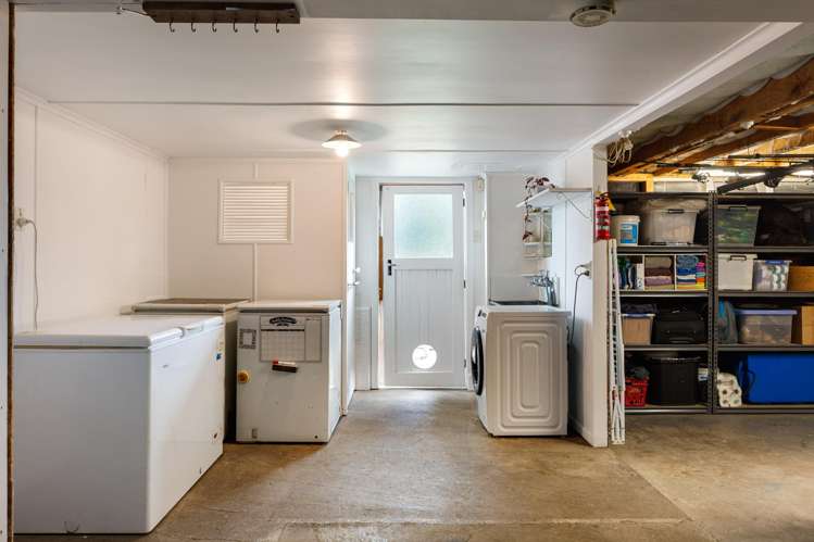 1067 Aberdeen Road Te Hapara_14