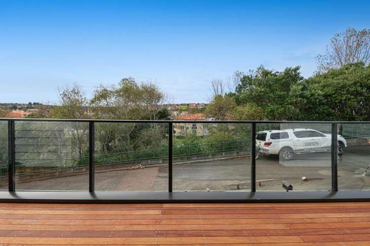 6 Pleasant Way Matakatia_23