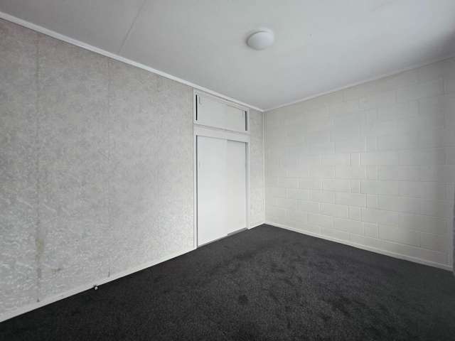 3/2 Tennessee Avenue Mangere East_2