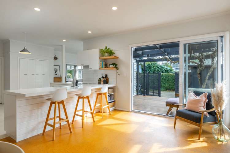 1 Howick Road Blenheim Central_11