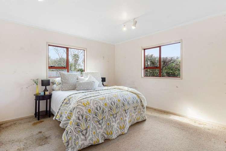 17a Statesman Street Henderson_11