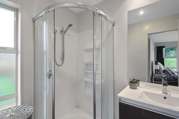 219 Davis Road Cust_13