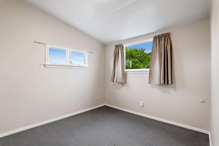 1 and 2/51 Portsmouth Street and 1 and 2/73 Hampshire Street Aranui_5