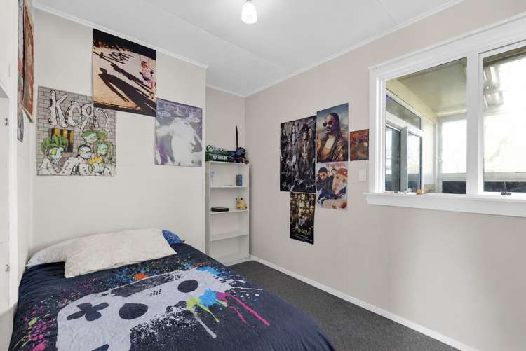 61 Collins Street Hawera_11