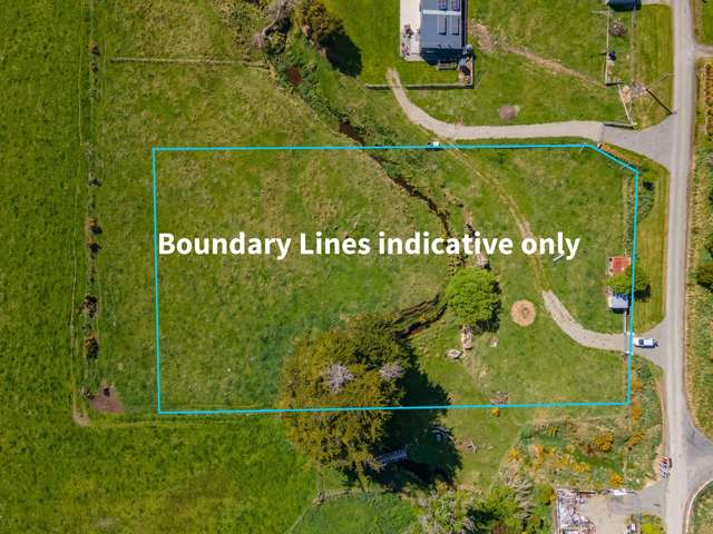 6000 m2 semi-rural section.