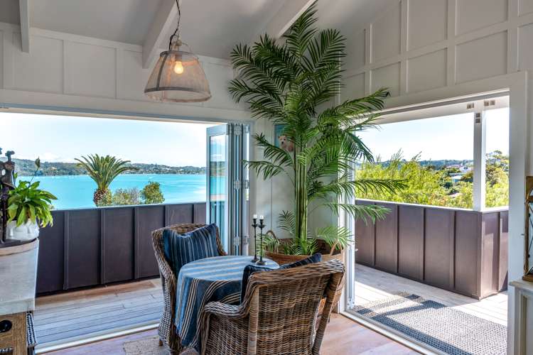 8 Kennedy Point Road Surfdale_5