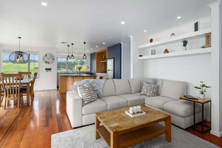 23 Hayward Rise Owhata_8