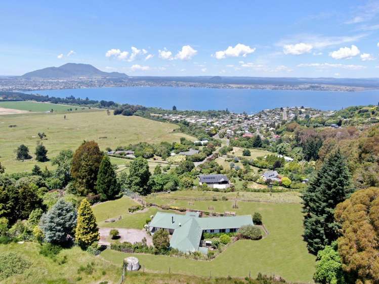 65 Te Moenga Park Acacia Bay_32
