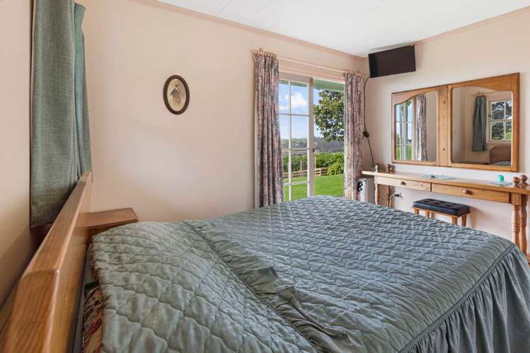 5 McLeod Road South Head Helensville_16