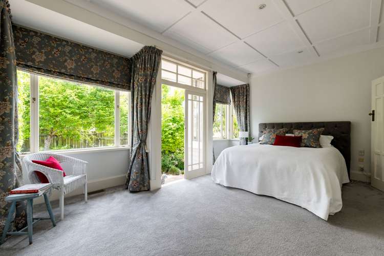 58 Lake Crescent Hamilton Lake_24