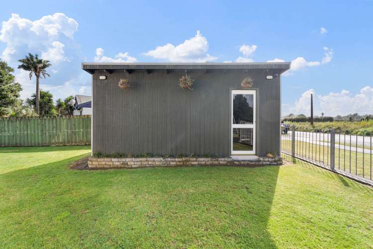 96 McRobbie Road Kingseat_7