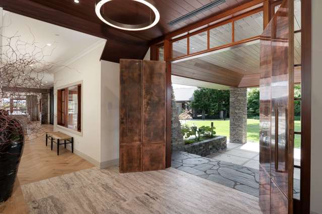 27+27A Pollock Drive Chartwell_4