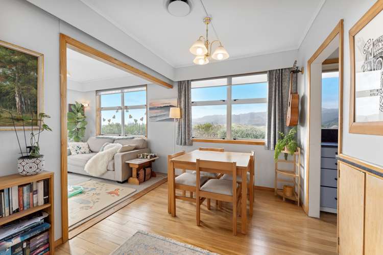 9 Miriona Grove Paekakariki_5