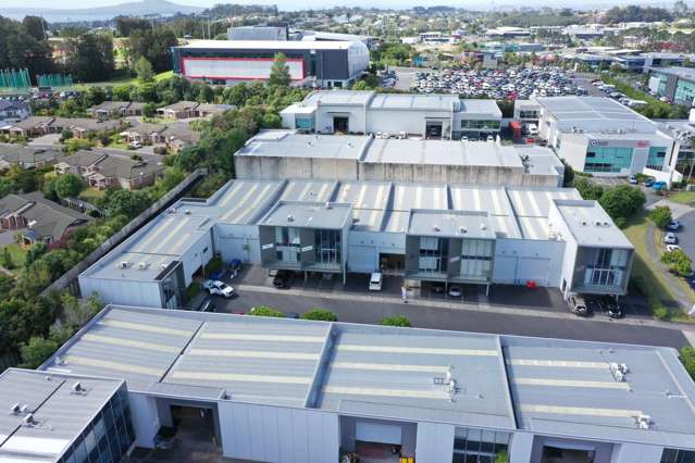 Unit 5/9 Orbit Drive Rosedale_1