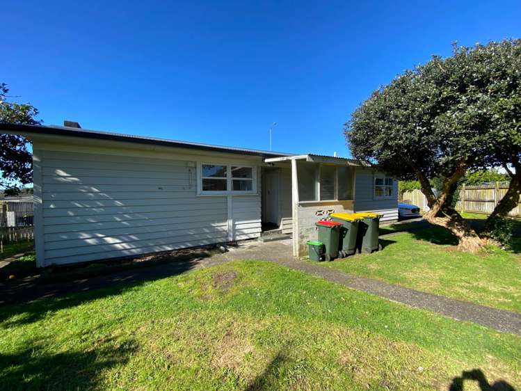 6 Arnhem Place Pukekohe_11