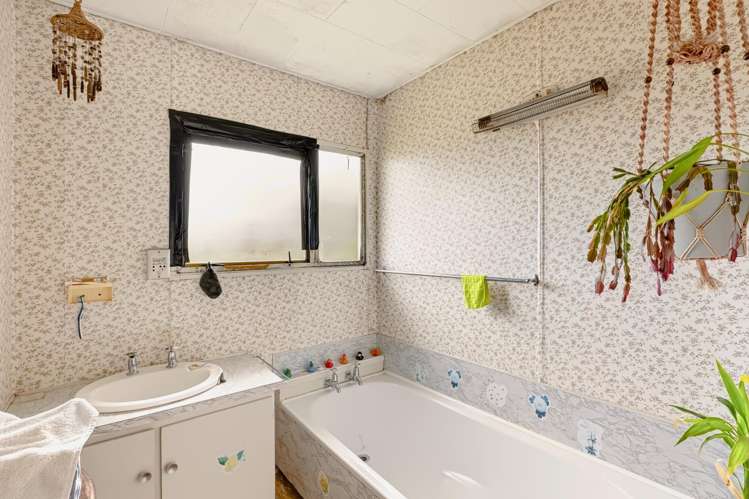 23 Castle Street Eltham_17