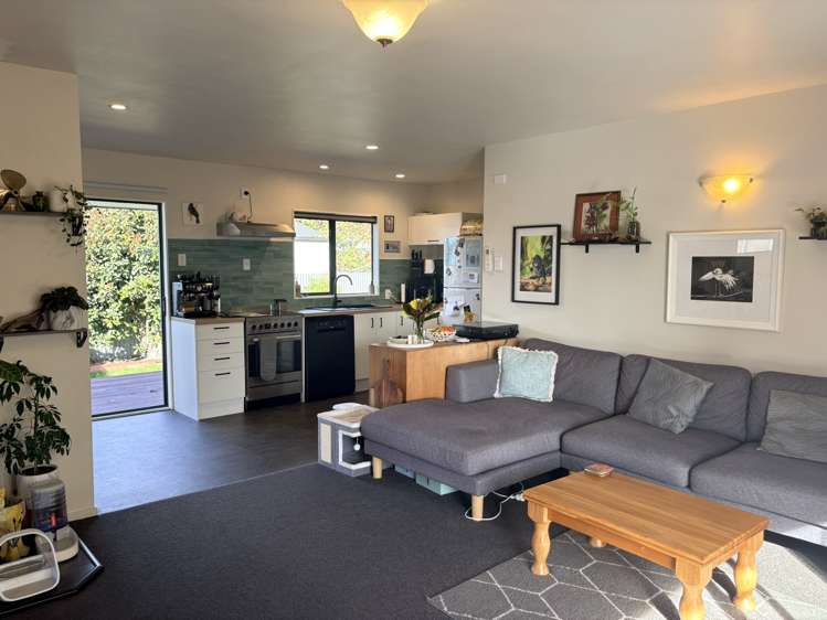19A Kaplan Avenue Islington_4
