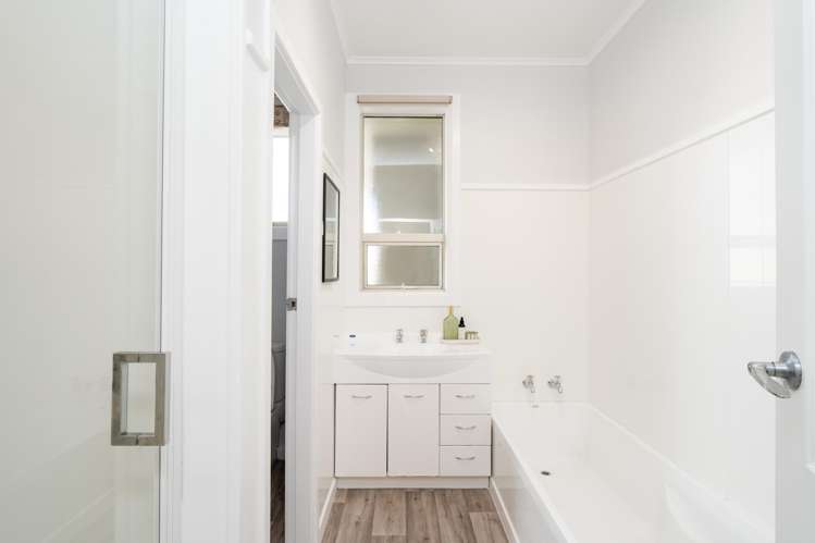 51 Thurso Street Waverley_14