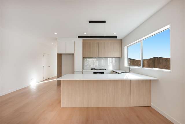 17 Whakairo Crescent Gulf Harbour_4