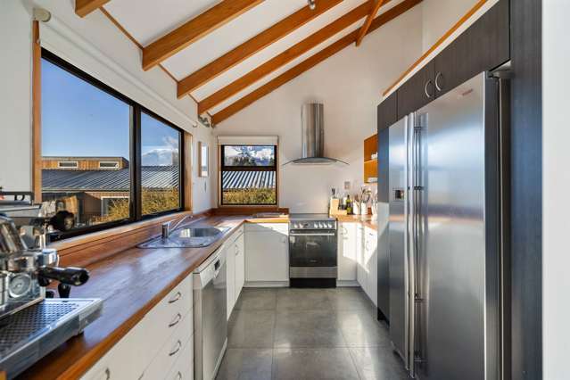 23 Greenstone Place Fernhill/Sunshine Bay_4