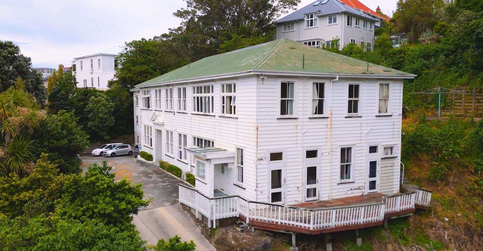 34 Lookout Road