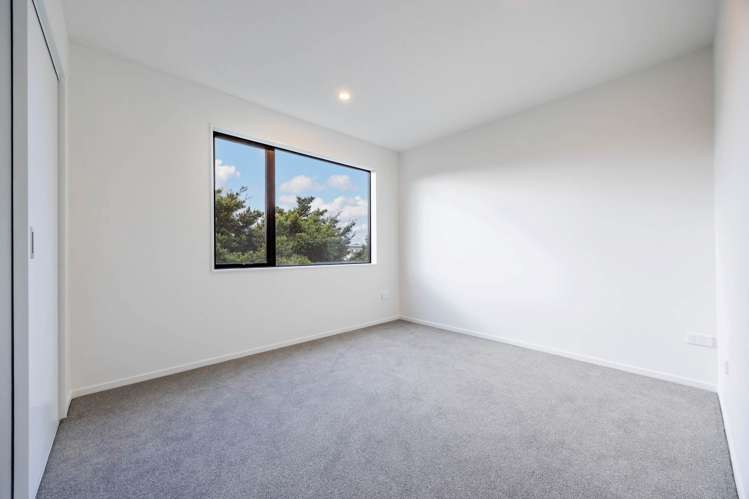 1/8 Alpers Avenue Epsom_10