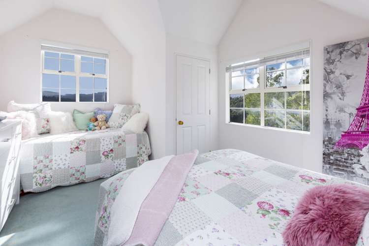 6 Hobbit Lane Pinehaven_17