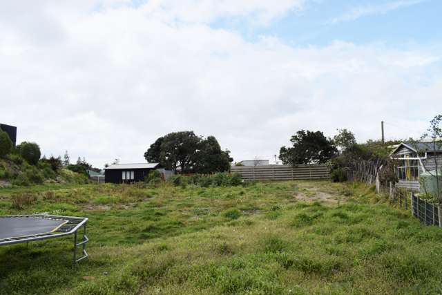 23 Tasman Road Otaki Beach_4